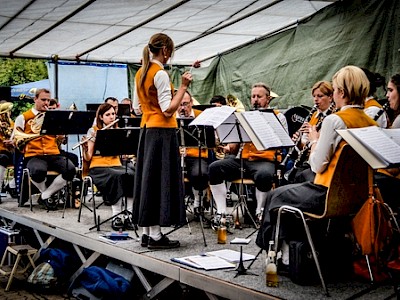 Titelbild Auftritt Feuerwehrfest in Ohmden Frühschoppen