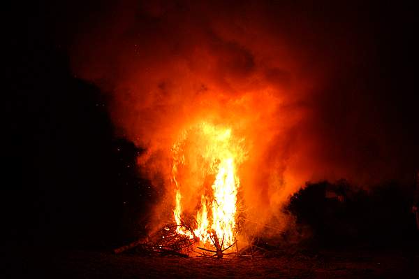 Titelbild Funkenfeuer 2011