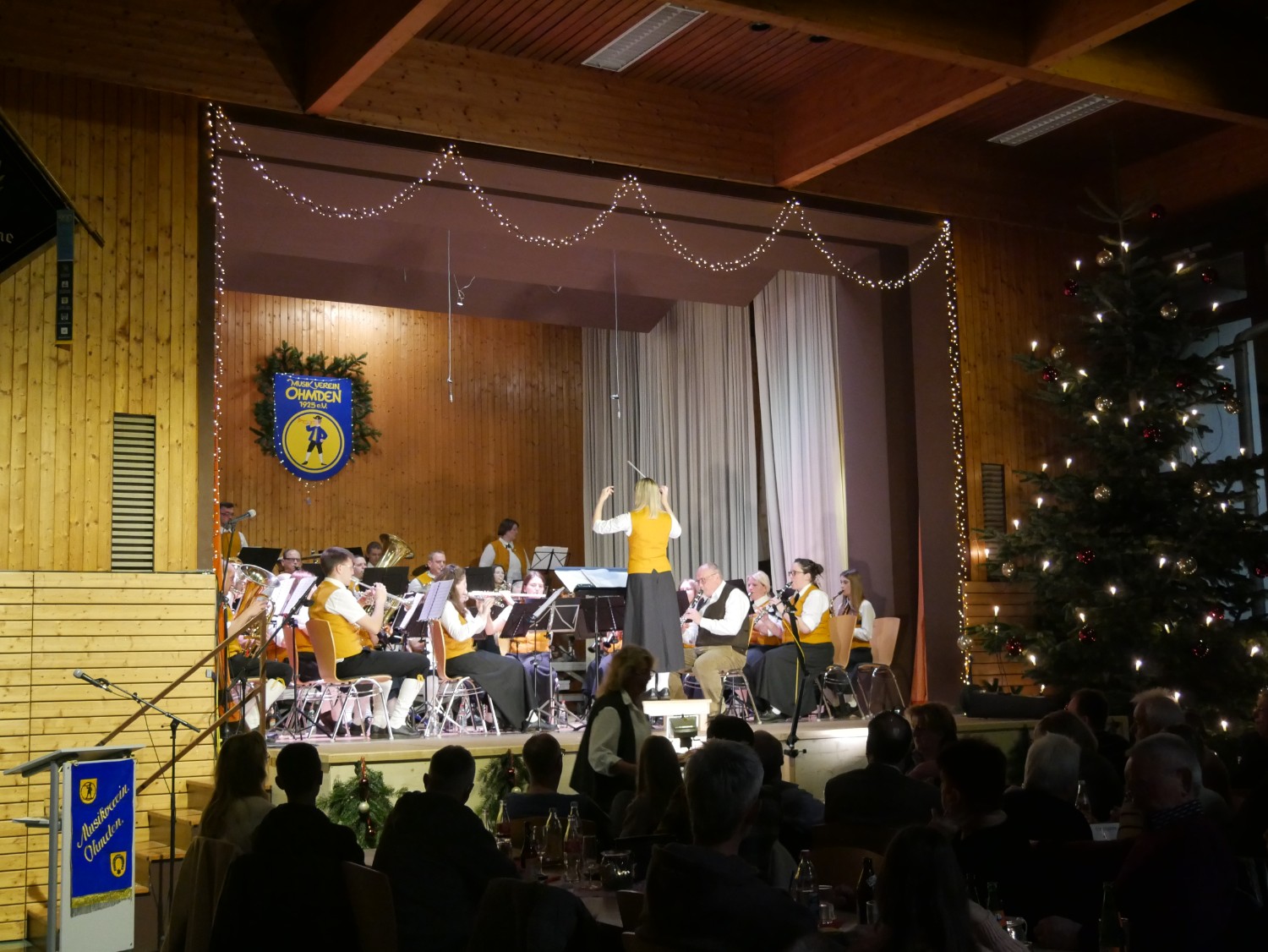 Titelbild Weihnachtsfeier