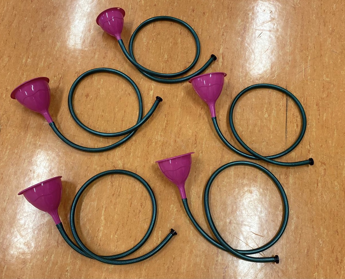 Titelbild Schlauchtrompeten und Blumentopftrommeln für Grundschüler